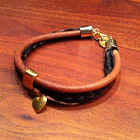 Dubbele armband met leer en vlecht van paardenhaar