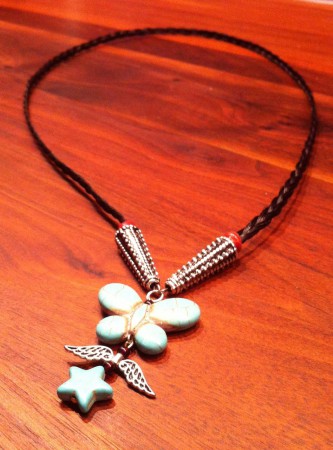 Lange gevlochten ketting